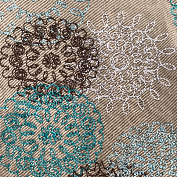 Geoffrey Beene Sport Stretch Skirt, Size 4 - Picture 12 of 12